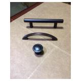 Mix Cabinet Pulls & Knobs in Bronze x 65pcs