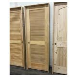 28" x 80" x RH Full Louvered Pine Door