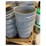 Gray 5 Gallon Bucket With Lid x4
