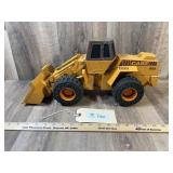 Ertl Case W30 Wheel Loader 1/16 Scale Die Cast