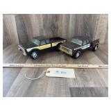 2 Nylint Rough Country Pickup Trucks