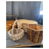 Assorted Picnic and Market Baskets