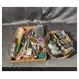 Mixed Small Tools, Nail Files, And Accessories