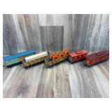 2 tin Lionel cabooses, three tin cargo cars