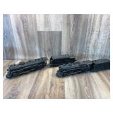 Lionel 736 engine, Lionel 675 engine, 2 Coal cars