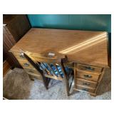 Desk  Maple 22'x 44'x 29'H  w Chair