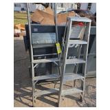 5' Step Ladder & 5' Step Stool