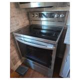 LG 'ThinQ' Flat Top Stove 5 Burner