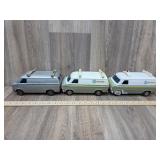 3 Western Stamping Corp Bank Vans