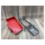 Tru Scale Pull Type Trailer Broken Hitch, Tru Scal