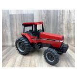 Case International 7130 Tractor ERTL  1:16 Scale