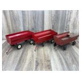 3 Grain Wagons 1:16