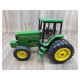 JD 7800 Tractor Duals ERTL 1:16 Scale