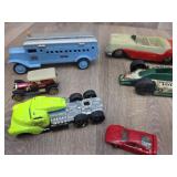 Diecast Cars w Damage   1:24 Scale