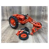 Allis-Chalmers 1948 G Tractor 1:16 Scale, In Box B