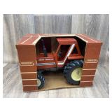 Hesston 980DT Tractor 4-WD 1:16 Scale, In Box, Pla