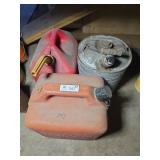 3 Gas cans