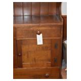 Farm House Hutch
