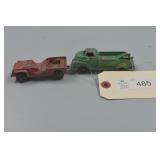 Tootsietoy No. 703 Wrecker & No 709 Jeep