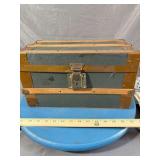 Vintage Doll Steamer Trunk w/Clothes and Shoes