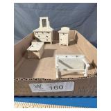 5 pcs Wood Doll Furniture