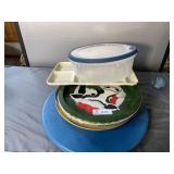 Tupperware Picnic Tray, Pampered Chef Pizza Stone,