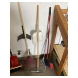Plastic Lawn Rake, Long handled Squeegee 2 Hand Br