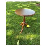 Vintage Queen Anne Style Walnut Candlestand Table