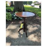 Antique Victorian Mahogany Round Pedestal Occasion