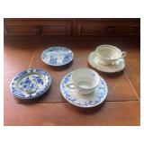 Assorted Vintage Ceramic Teacups and Saucers Colle