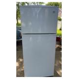 Kenmore Coldspot White Top Freezer Refrigerator Mo