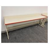 Table 2'x 8' x 32'