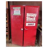CASE IH Parts Cabinet w/Contents