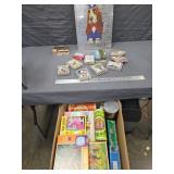 Classic & Novelty Jigsaw Puzzles Collection