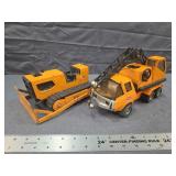 Vintage Tonka Crane Truck & T-6 Bulldozer