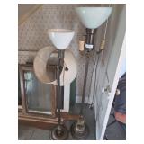 2 Lamps
