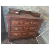 Dresser 39' X 17.5' X 39'H