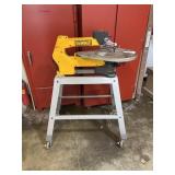 DEWALT 20' Variable Speed Scroll Saw & Stand