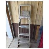 Werner 5 ft Aluminum Stepladder Model 355