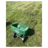 Scotts EdgeGuard DLX Broadcast Spreader