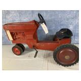 International Model 404 Pedal Tractor ERTL
