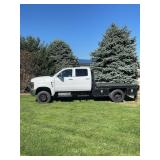 2022 Chevrolet Silverado 6500HD Crew Cab 4x4 Flatb