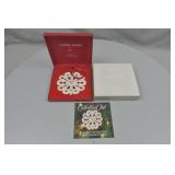 Collector Club Snow Days 2004 Christmas Ornament