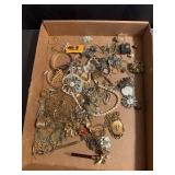 Estate Fashion Jewelry Lot Necklaces Bracelets Bro
