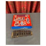 Cole Corporation Xylophone Playing and Singing Boo