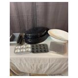 Assorted Enamelware Roaster Basin and Metal Bakewa
