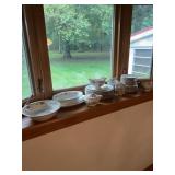 Princess China Tru-Stone USA Sweet Briar Dinnerwar