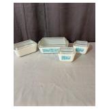 Pyrex Amish Butterprint Refrigerator Dish Set With