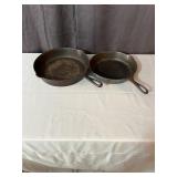 Antique The Favorite No. 10 Cast Iron Skillet and