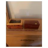 Lane Miniature Cedar Chest and Cottage Scene Woode